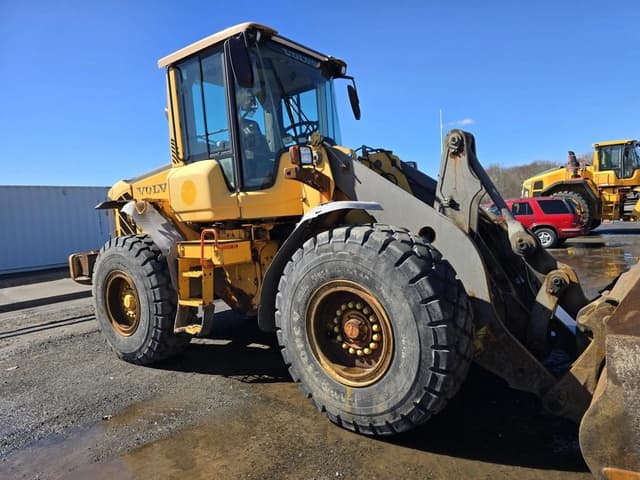 Image of Volvo L70F equipment image 4