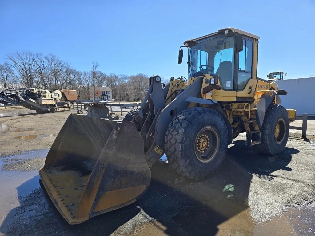 2008 Volvo L70F Equipment Image0