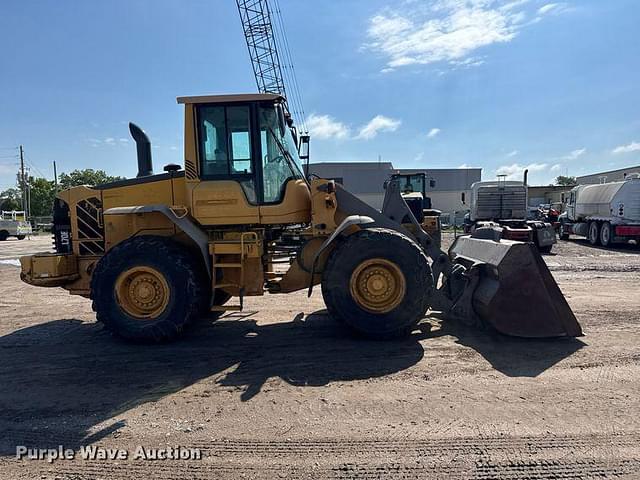 Image of Volvo L70F equipment image 3