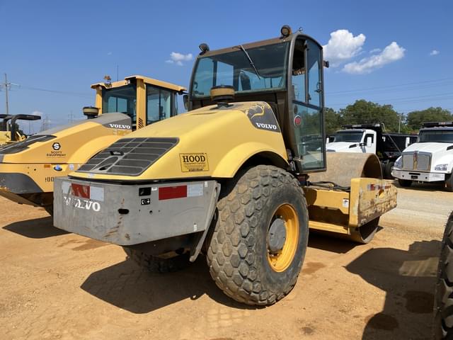 Image of Volvo SD160 equipment image 2