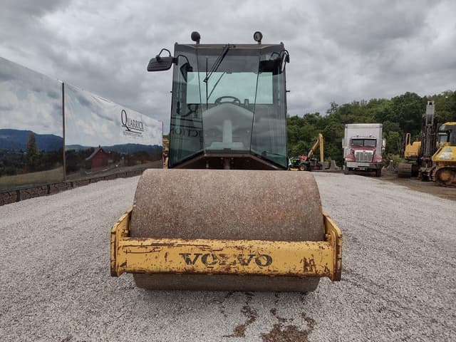 Image of Volvo SD77DX equipment image 1