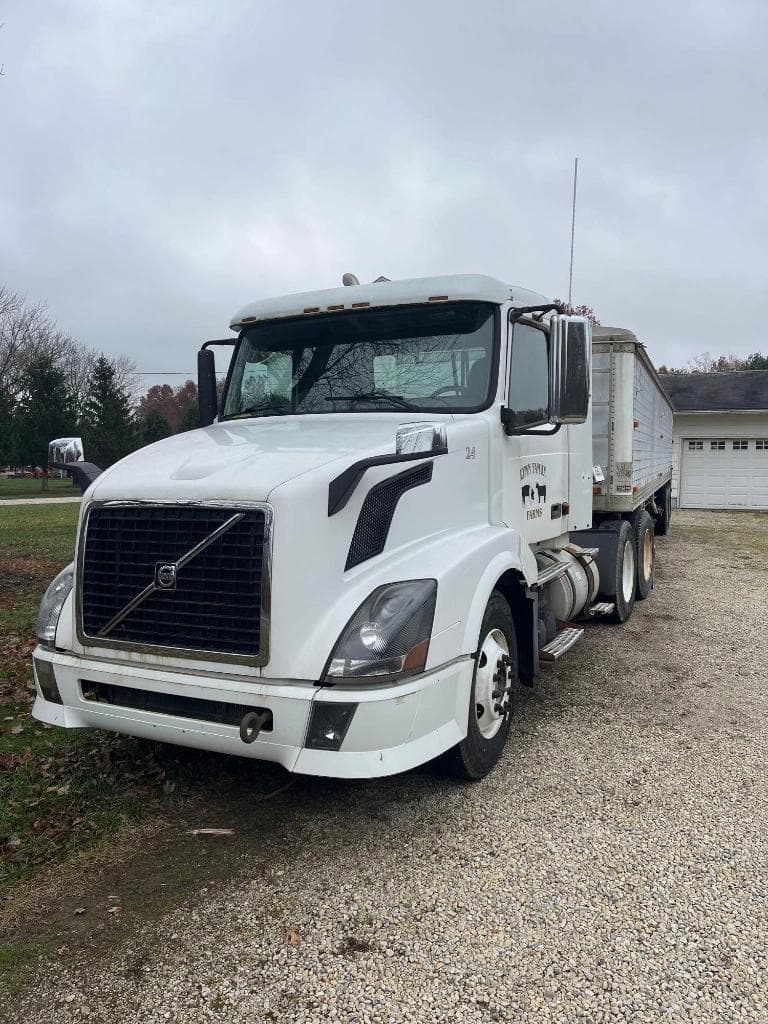 Image of Volvo VE D12-465 Primary image