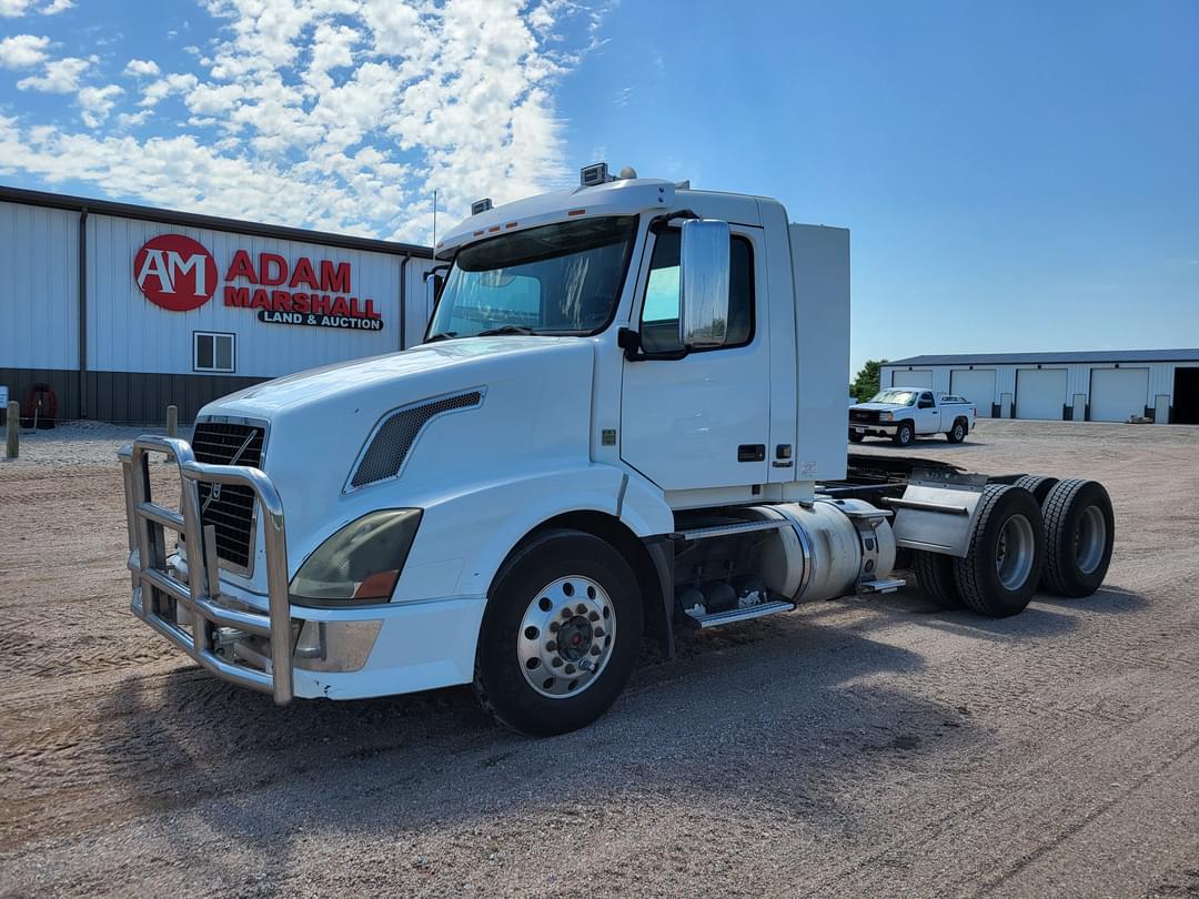 Image of Volvo VNL Primary image