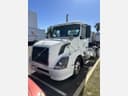 2008 Volvo VNL64T300 Image