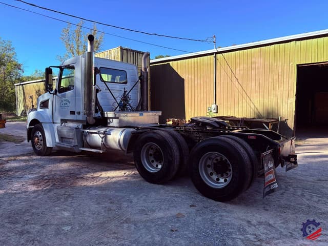 Image of Volvo VT equipment image 2