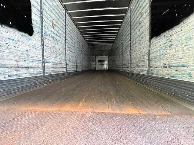 Image of Wabash Dry Van Trailer equipment image 2
