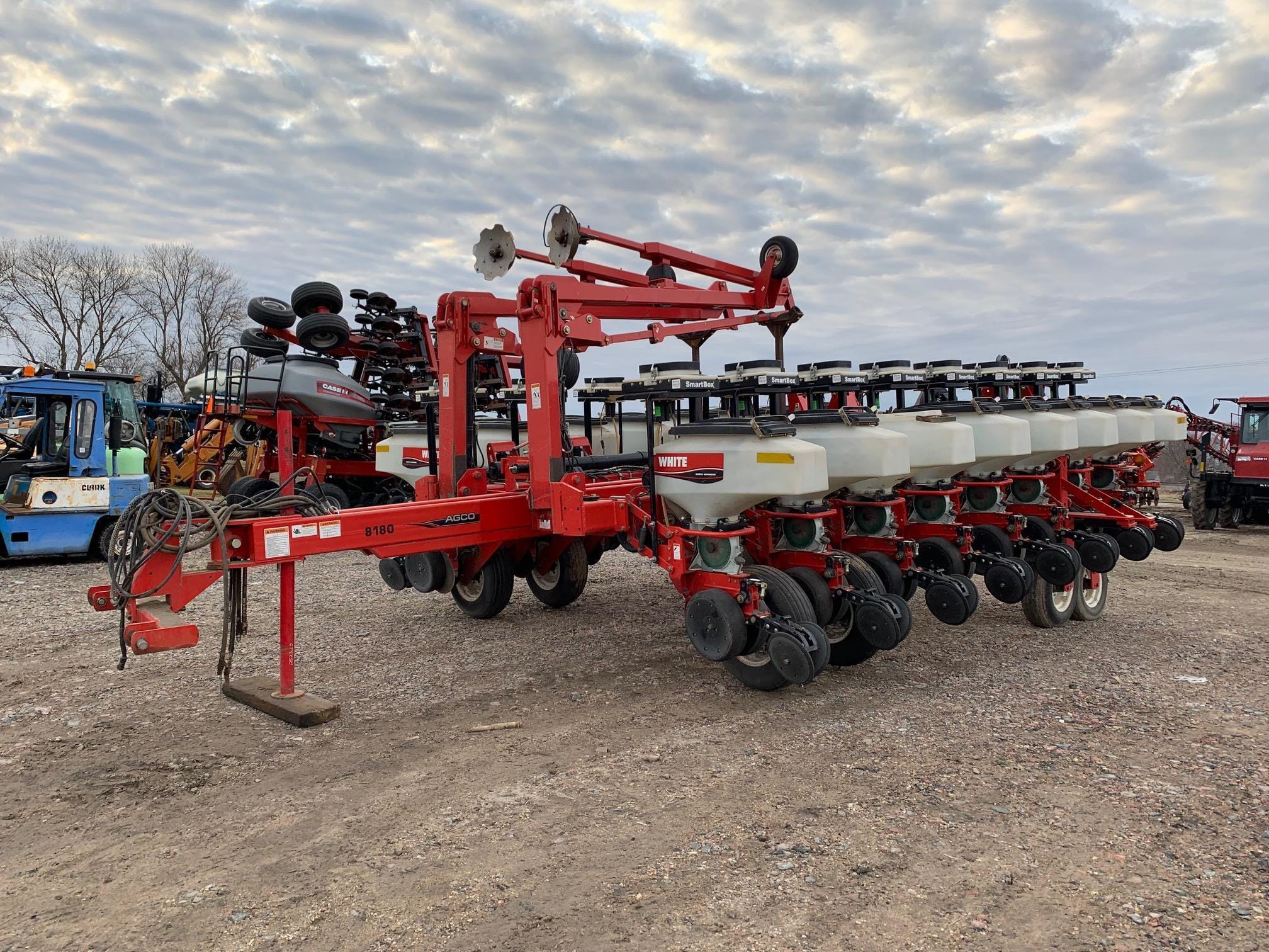 Main image White 8180