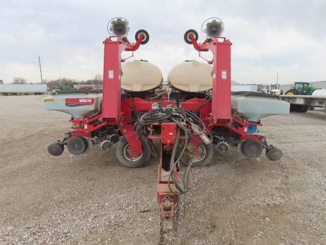 Image of White 8516 equipment image 2