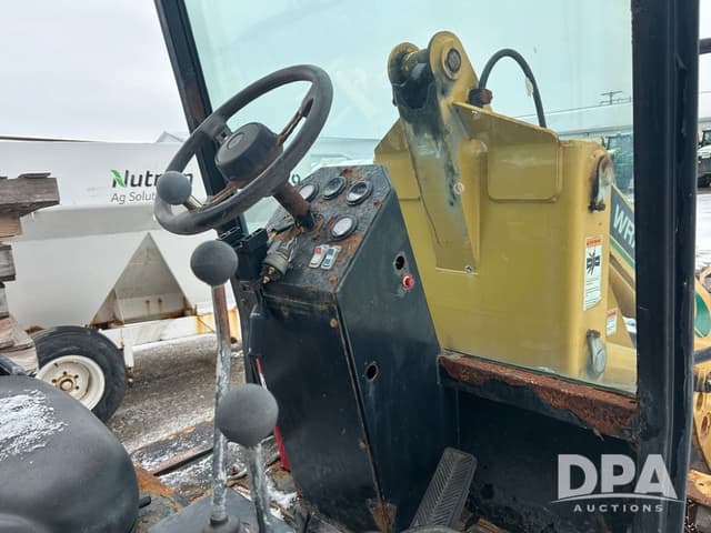 Image of Willmar Wrangler 4550 equipment image 3