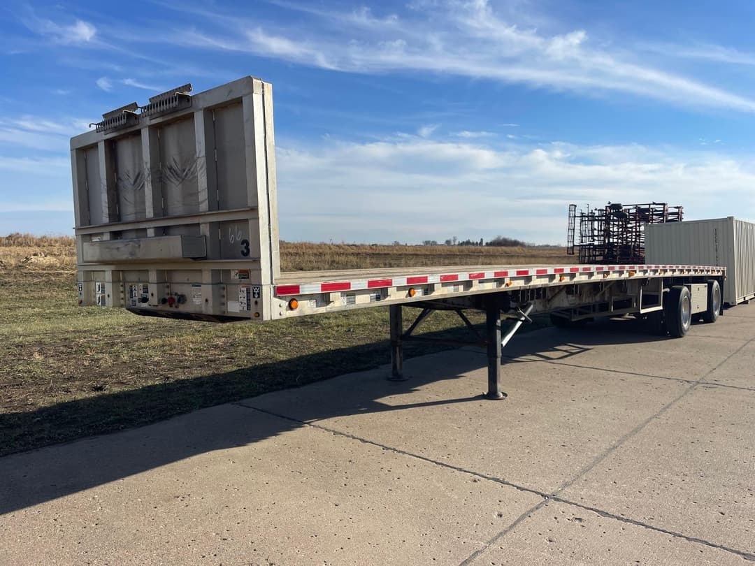 Image of Wilson CF900 Primary image