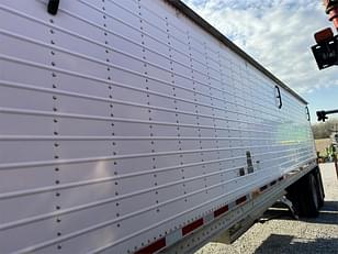 Main image Wilson Grain Trailer 23