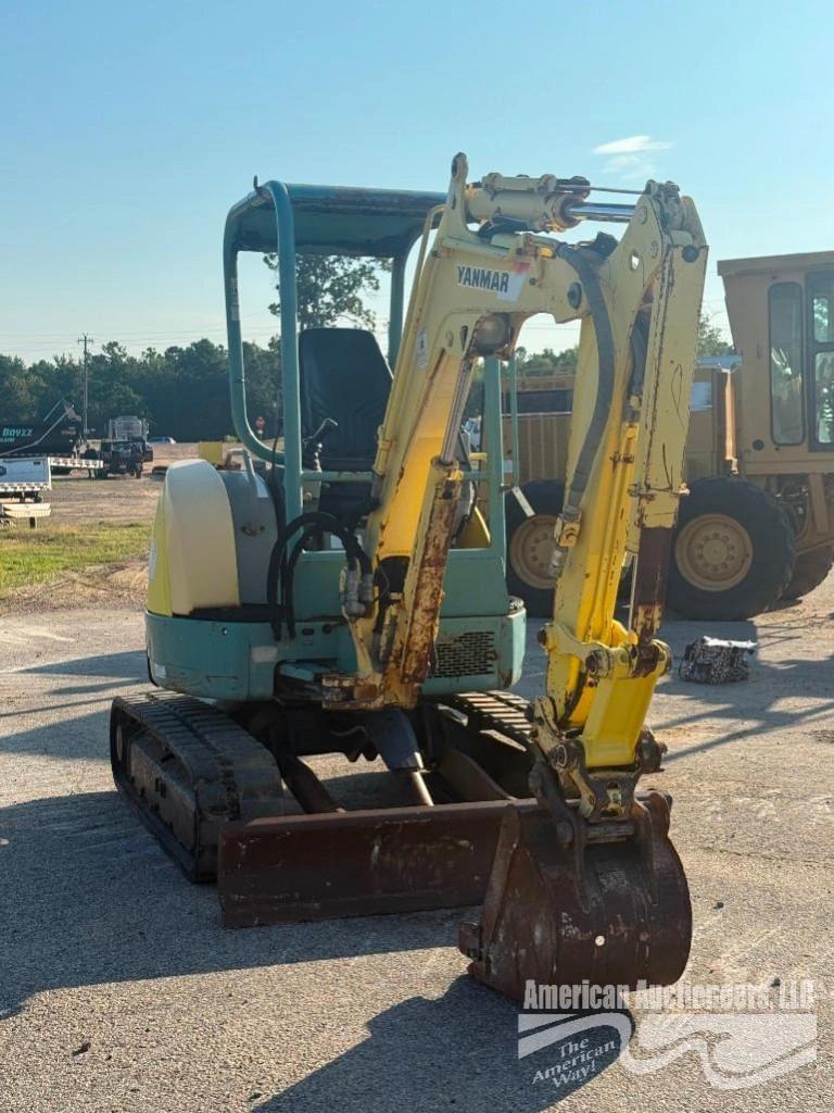 Image of Yanmar V1027-3 Primary image