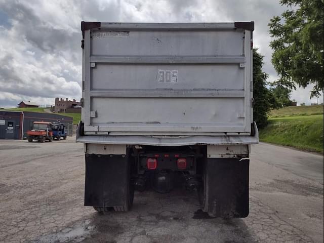 Image of International Paystar 5500i equipment image 3