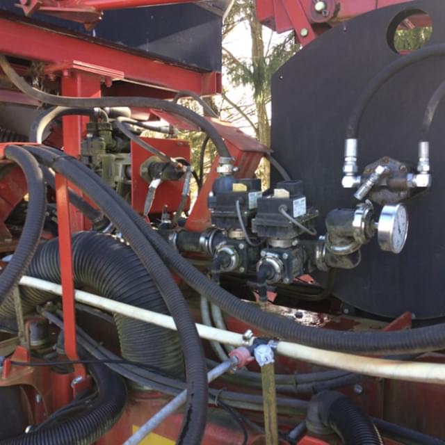 Image of Case IH 1250 equipment image 4