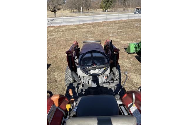 Image of Massey Ferguson 1533 equipment image 3