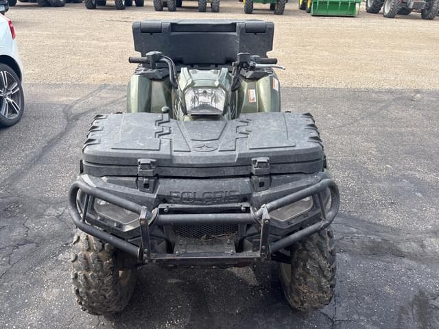 Image of Polaris Sportsman 550 equipment image 1