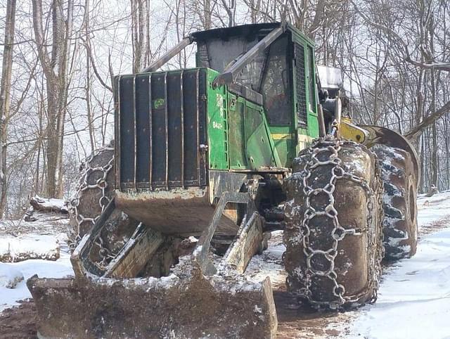 Image of John Deere 648H equipment image 3