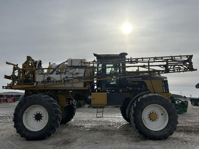 Image of Ag-Chem Rogator SS1084 equipment image 4