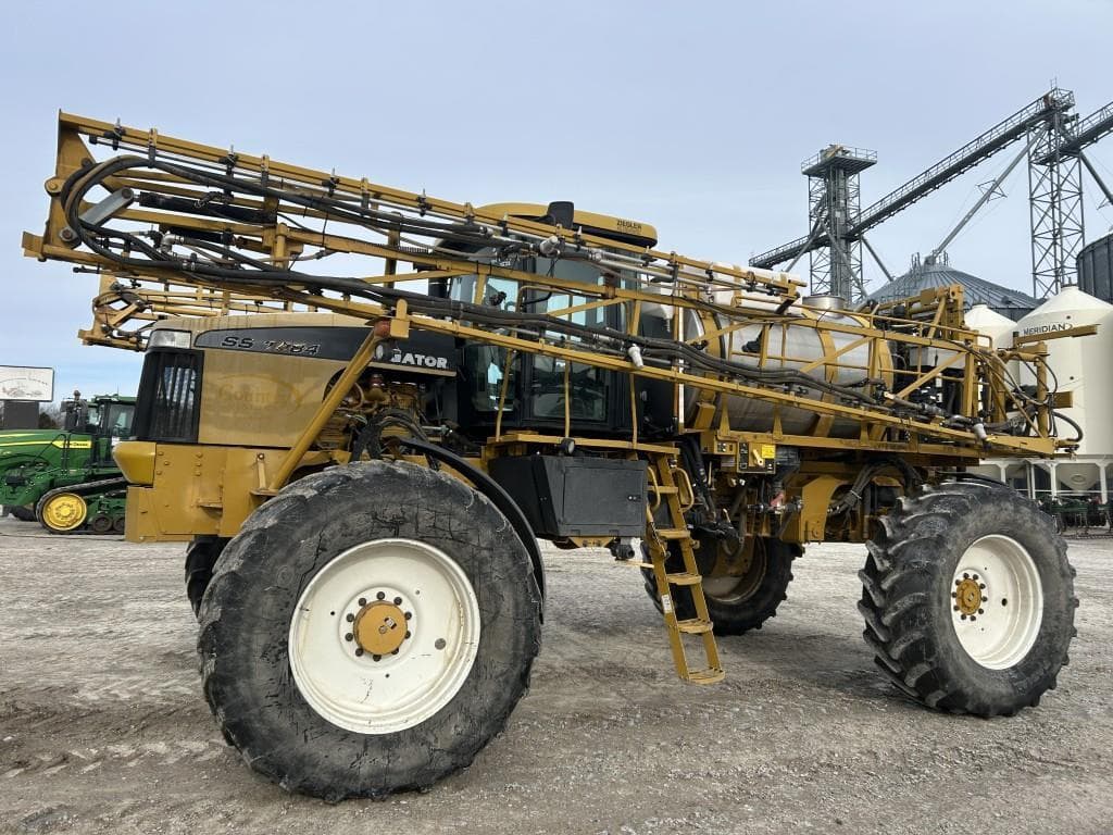 Image of Ag-Chem Rogator SS1084 Primary image