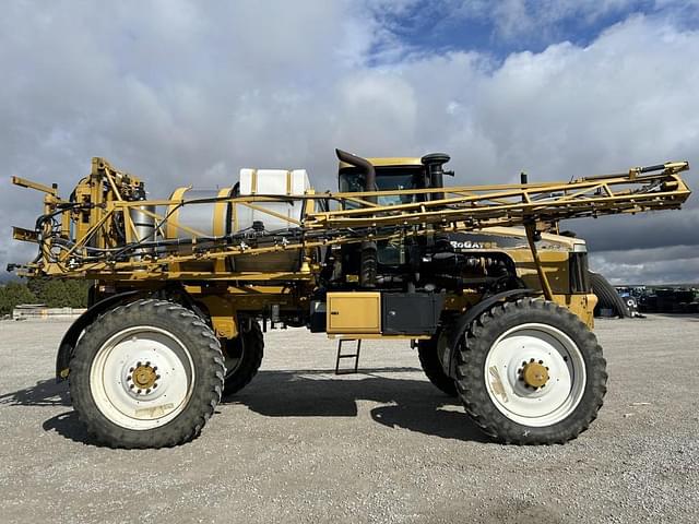 Image of Ag-Chem Rogator SS1084 equipment image 3