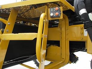 Main image Ag-Chem RoGator SS884 99