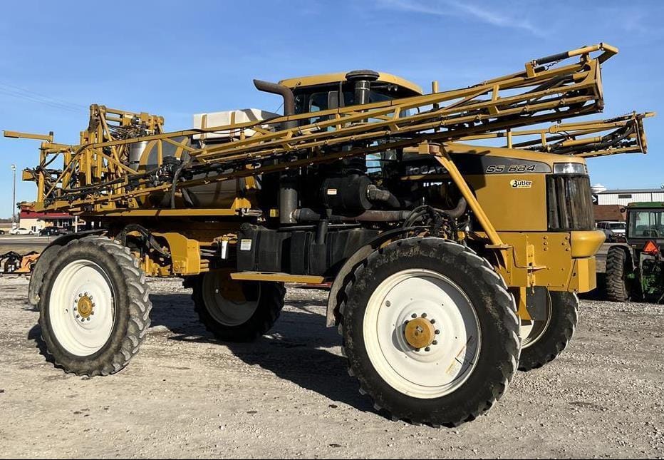 2009 Ag-Chem RoGator SS884 Equipment Image0