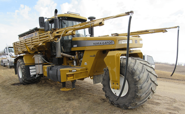 Image of Ag-Chem Terra-Gator 8203 equipment image 1