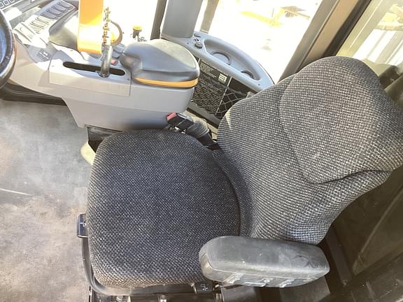 Main image Ag-Chem RoGator 1286C 13
