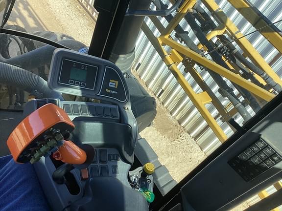 Main image Ag-Chem RoGator 1286C 15
