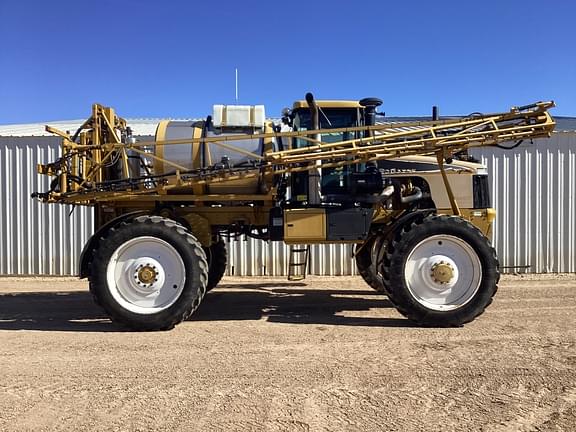 Main image Ag-Chem RoGator 1286C 4