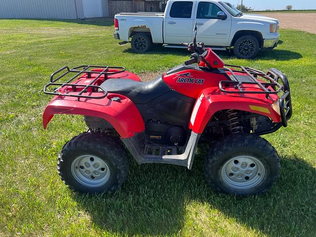 Image of Arctic Cat 550 equipment image 4