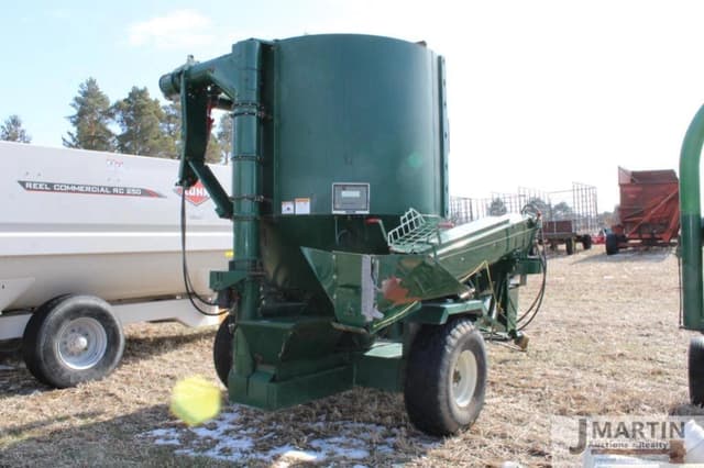 Image of Art's Way 5165 equipment image 3