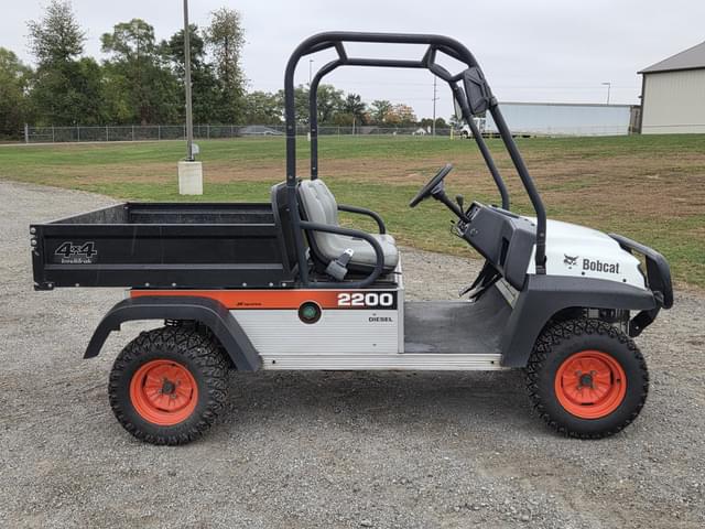 Image of Bobcat 2200 equipment image 3