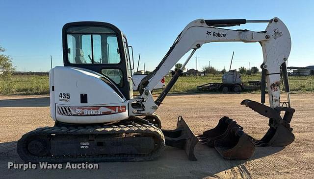 Image of Bobcat 435H equipment image 3