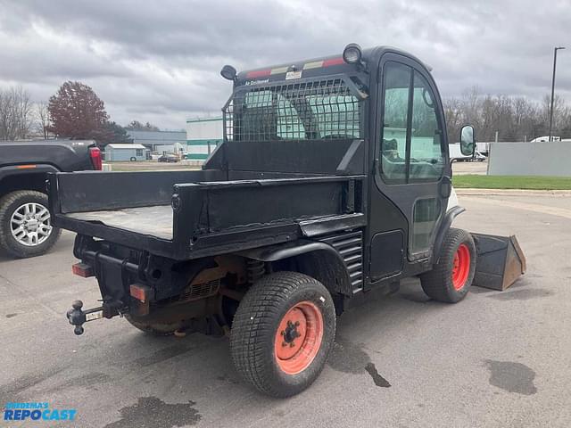 Image of Bobcat Toolcat 5600 equipment image 4