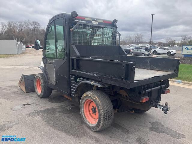 Image of Bobcat Toolcat 5600 equipment image 2