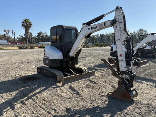 Image of Bobcat E35 equipment image 1