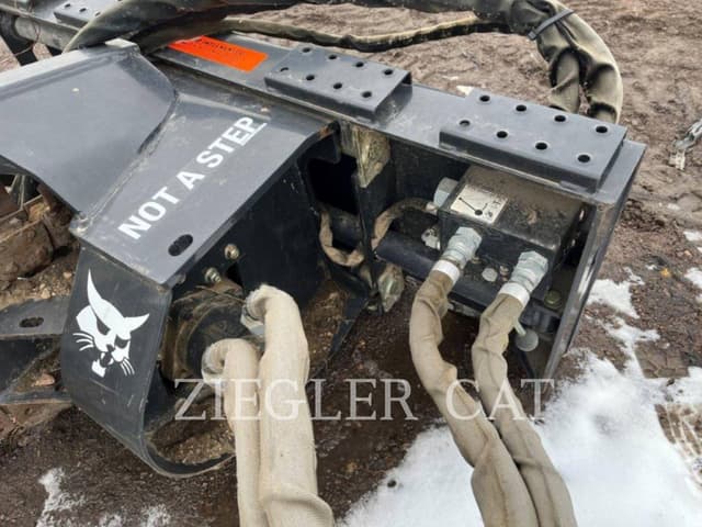 Image of Bobcat LT414 equipment image 3