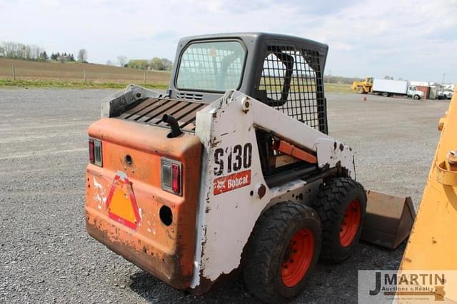 Image of Bobcat S130 equipment image 2
