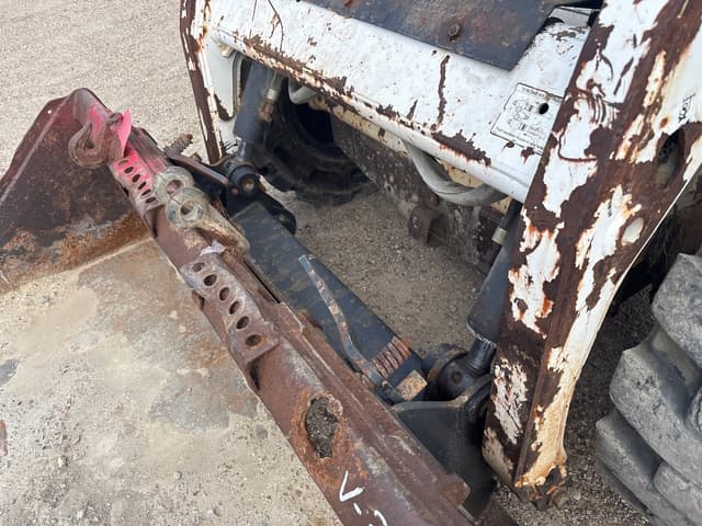 Image of Bobcat S150 equipment image 4