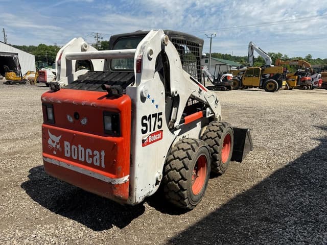 Image of Bobcat S175 equipment image 3