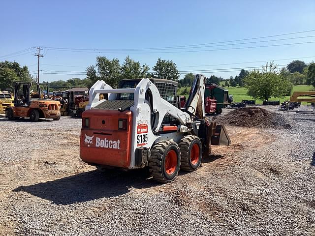 Image of Bobcat S185 equipment image 4