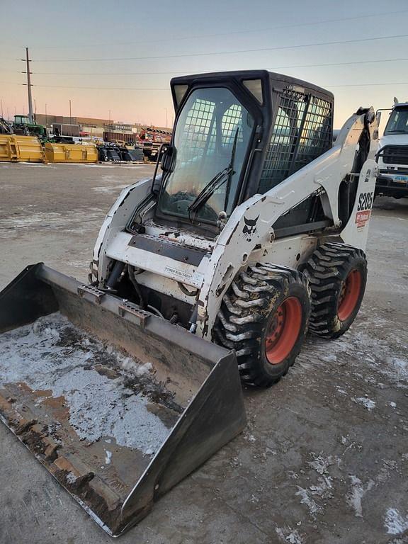 Image of Bobcat S205 equipment image 3