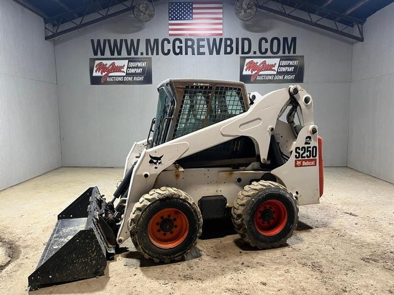 Main image Bobcat S250
