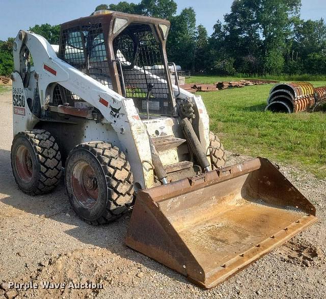 Image of Bobcat S250 equipment image 2