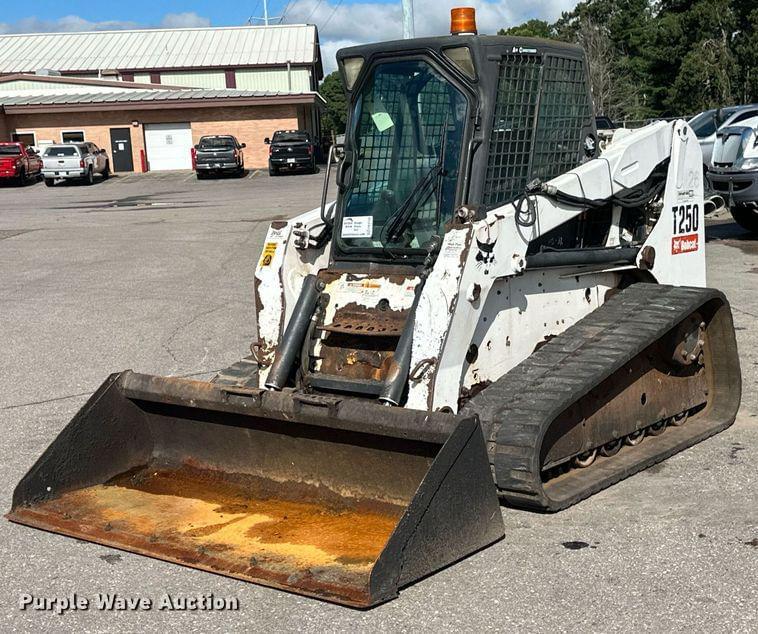 Image of Bobcat T250 Primary image