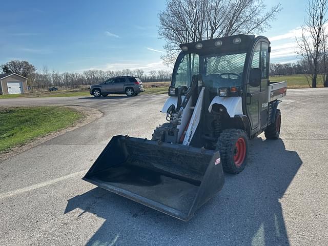 Image of Bobcat Toolcat 5600 equipment image 4