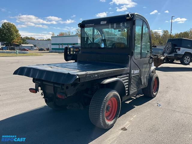 Image of Bobcat Toolcat 5300 equipment image 4