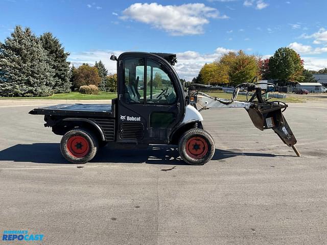 Image of Bobcat Toolcat 5300 equipment image 3