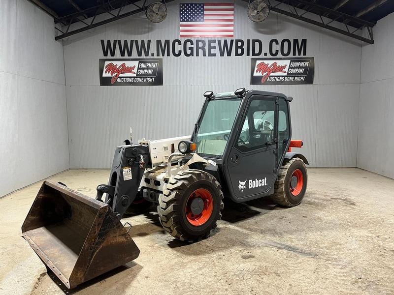 Main image Bobcat V417
